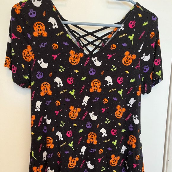 Disney Tops - Disney 2019 Halloween swing tee